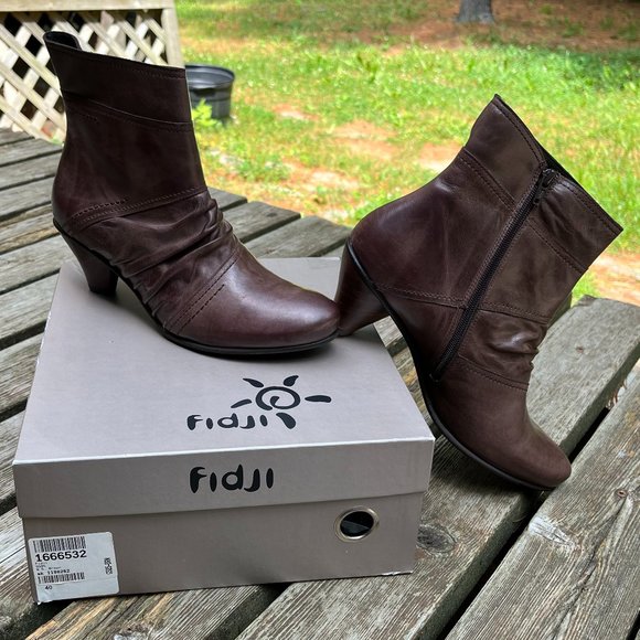 ★ NEW!! ITALIAN LEATHER FIDJI ANKLE BOOTS - MADE IN PORTUGAL - 40 EU/9.5 M US - Picture 8 of 9